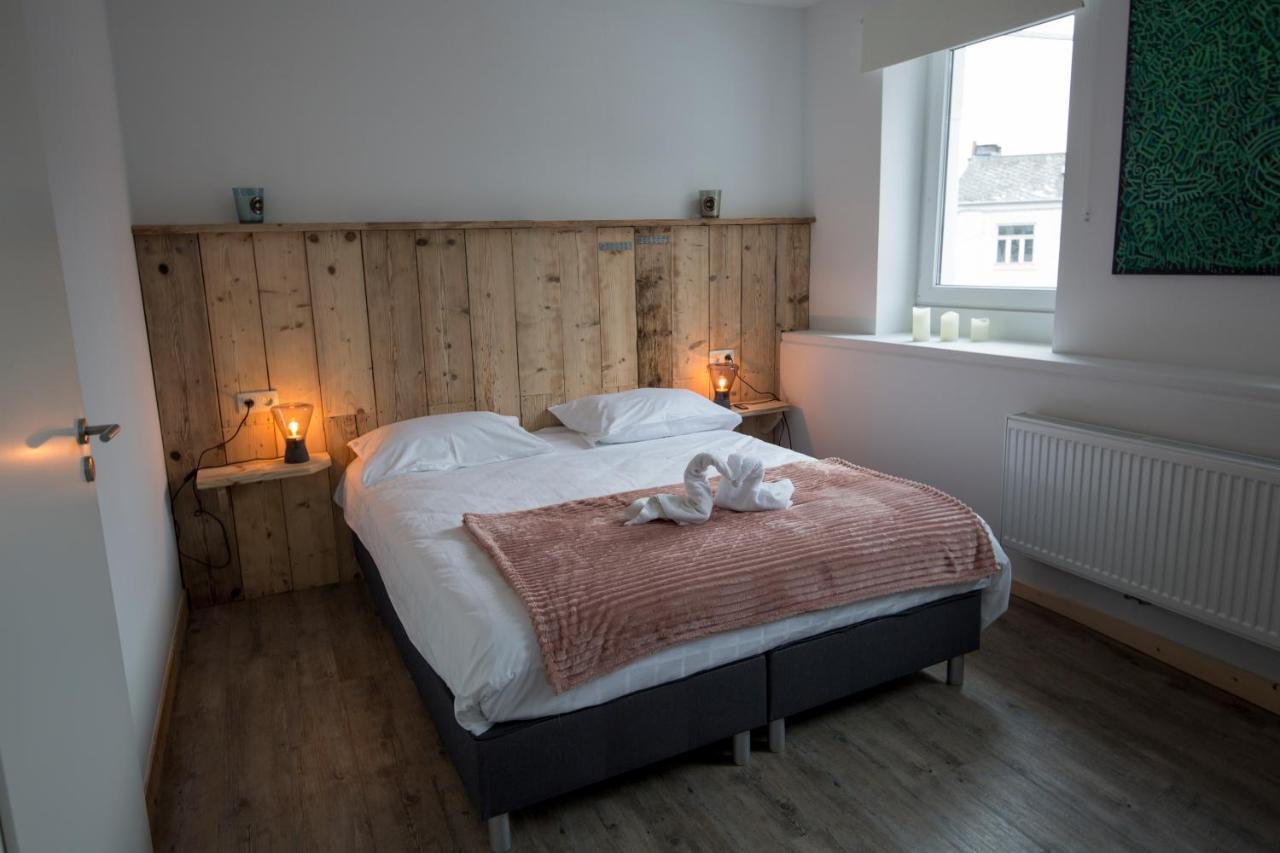 Luxury Spa Hotel - Francofolies Esterno foto