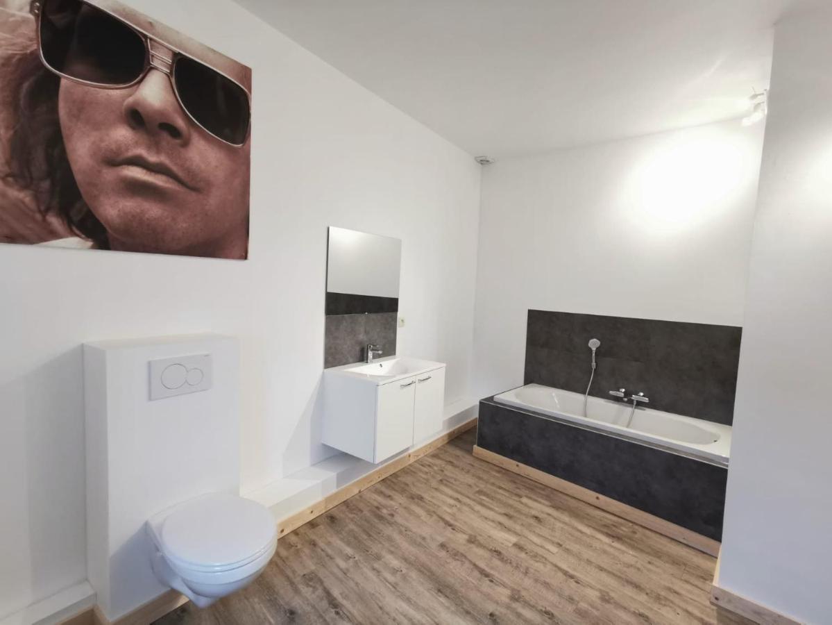 Luxury Spa Hotel - Francofolies Esterno foto
