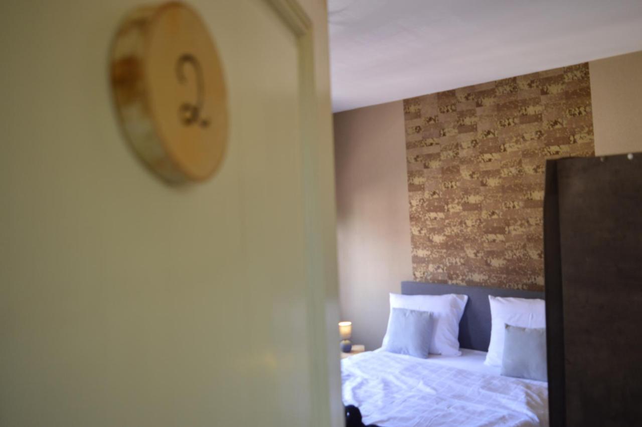 Luxury Spa Hotel - Francofolies Esterno foto